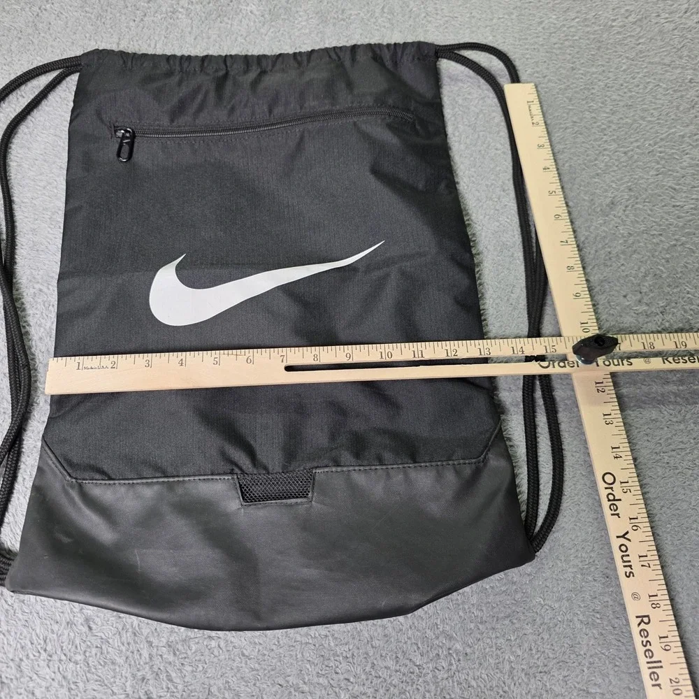 Nike Unisex OS Drawstring Backpack Black Swoosh Cinch Bag Gym Sack BA5262-015